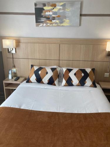 Hotel Phenix Paris - image 6