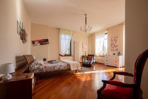 VILLA BOTTERA - Jacuzzi & Private Garden in Morozzo