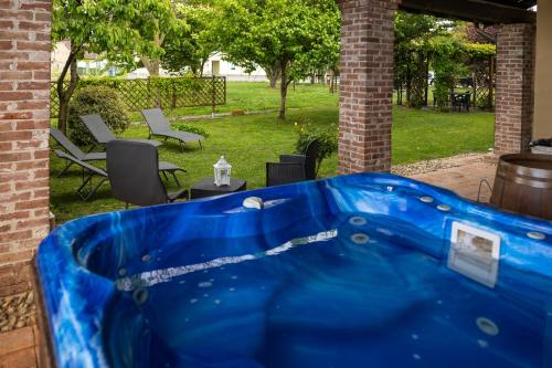 Apkārtne, VILLA BOTTERA - Jacuzzi & Private Garden in Morozzo