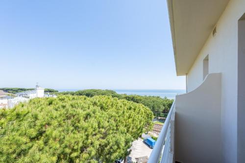 Hotel Corfu in Pineto