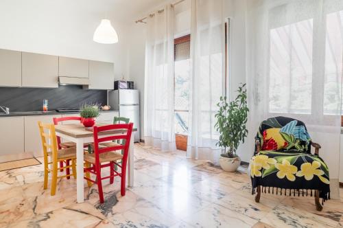  Lovely Apartment x5 w/ Terrace & Private Parking in La Spezia