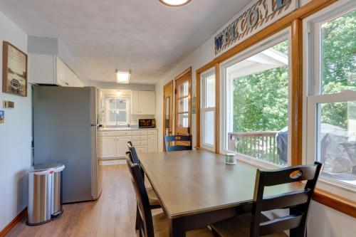 Lakefront Missouri Vacation Rental with Dock and Slip! Lakefront Missouri Vacation Rental with Dock and Slip!