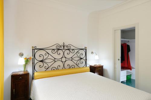 Amalfia Apartments - image 14