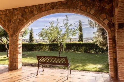 Garden, CASA RURAL Cigarral del Pintor in Toledo Suburbs