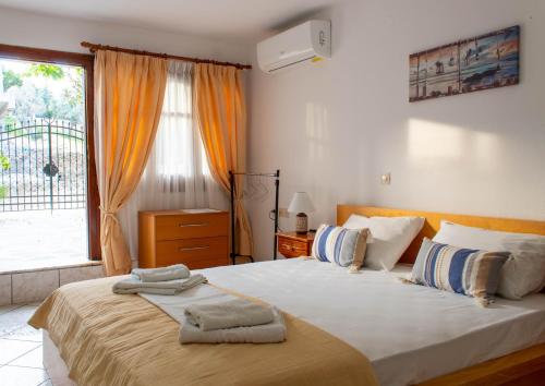  Alexandra's House, Pension in Skiathos-Stadt