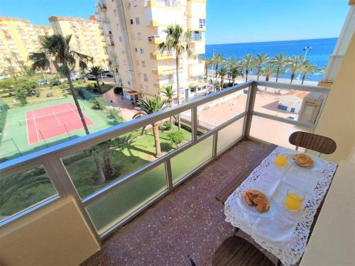 Beachfront apartment ALG-Costa