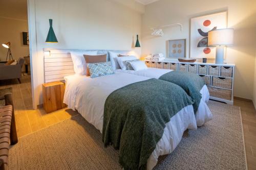 Moonrise Flat in Aljezur