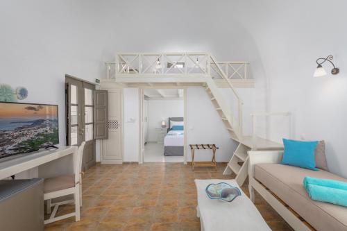 Master Suite with Sea View image 7