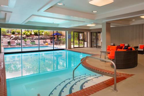 Marriott St. Louis Airport in Edmundson, USA