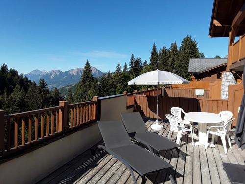 Appartement avec piscine chauffée, terrasse, parkings et 2 chambres - FR-1-733-126 - Apartment - Crest Voland Cohennoz