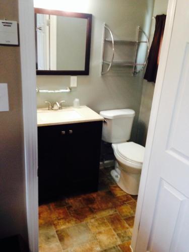 The New Lantern Motel - image 7