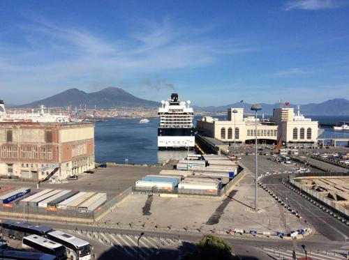 Skyhouse Beverello, Neapel (Foto 5)