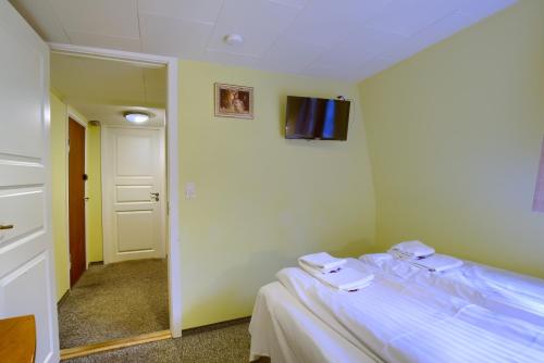 Ebsens Hotel - image 8