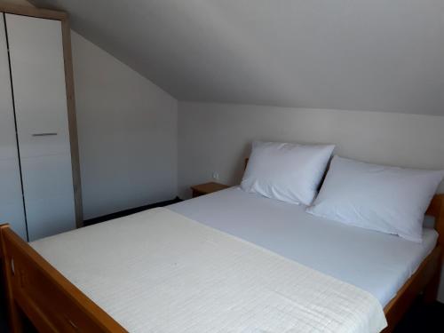 Deluxe Triple Room with Sea View