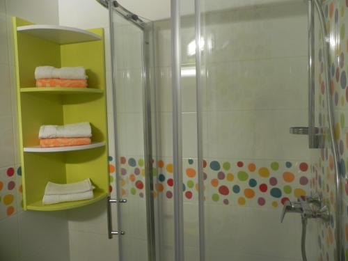 One-Bedroom Apartment with Balcony image 10