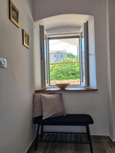 Apartman Meli in village Brusje