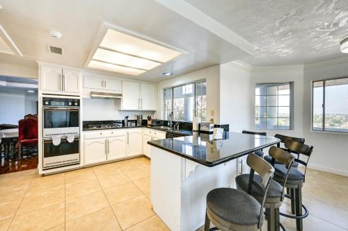 El Cajon Home with Pool and Views 15 Mi to San Diego! in El Cajon, USA
