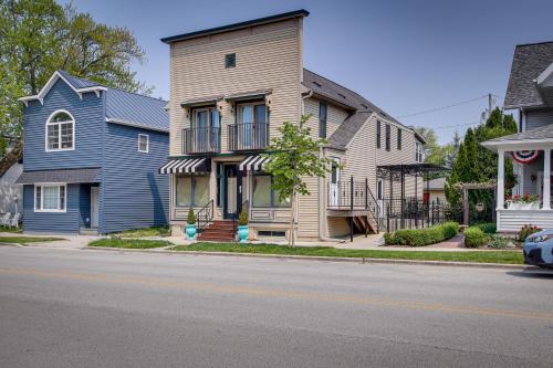 Elkhart Lake Vacation Rental 3 Mi to Road America! in Elkhart Lake, USA