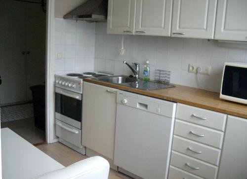 21 minutes from Helsinki city - larger room