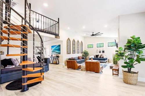 Poppy Cottage Open Floor Plan Modern Luxury