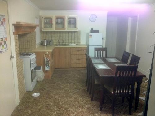 Konyha, Migga Cottage in Glossop