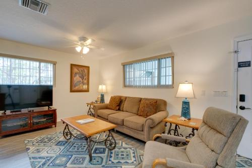 Homosassa Home with Pool Access - By Boat Launch - image 3