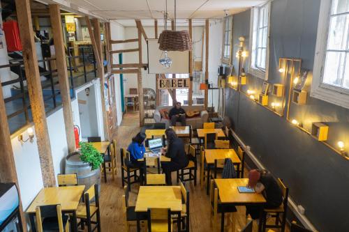 Exterior view, Casa Volante Hostal in Valparaiso