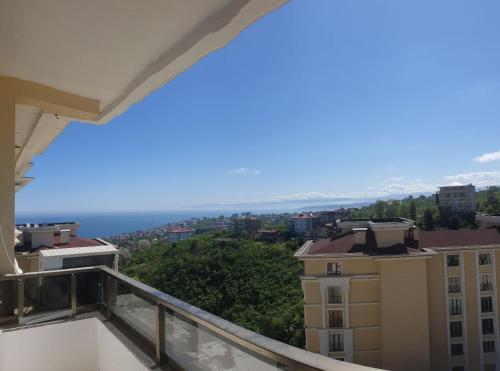 Cozy 2 Rooms apartment with an Amazing view! - Location saisonnière - Hosmaşalos