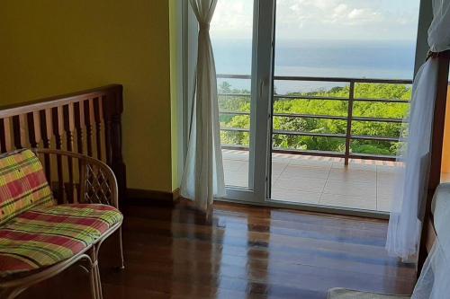 Kaye Mango Villa in Fond Doux