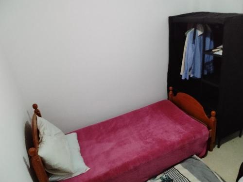Cameră de oaspeţi, Chambre privée dans une appartement calme (Chambre privee dans une appartement calme) in Gzennaia