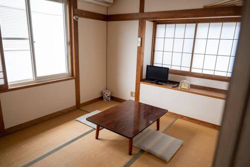 屋那民宿評價、特色體驗、房價資訊、訂房連結 – 賞螢自然秘境與親切服務 - 照片 4