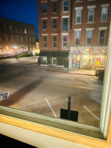 Main Street two bedroom in Galena-Great location! in Galena, USA
