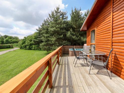 Callow Lodge 2 - image 14