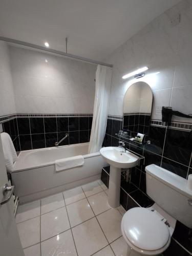 Stanton House Hotel, Swindon (photo 8)