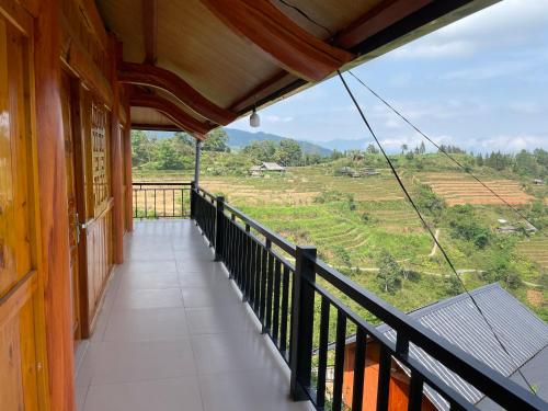 Chân Mây Homestay Chiêu Lầu Thi