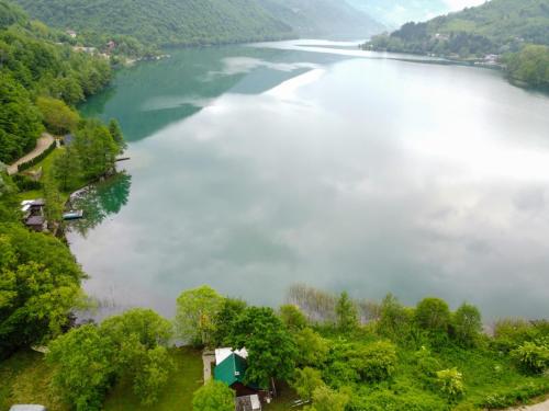 B&B Jajce - Pliva lake cabin-Plivsko jezero Jajce - Bed and Breakfast Jajce