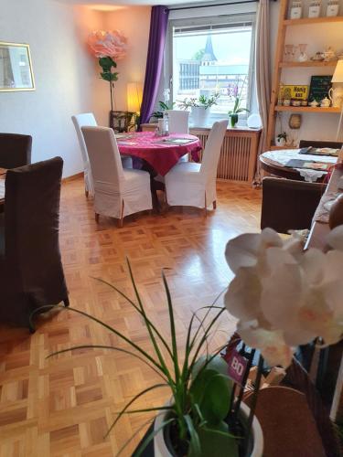 BnB Haus Weibel - Tap to explore photos