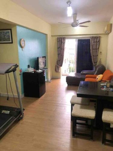 Arena Green Stadium Bukit Jalil furnished, air con all rooms near Bukit Jalil LRT Station