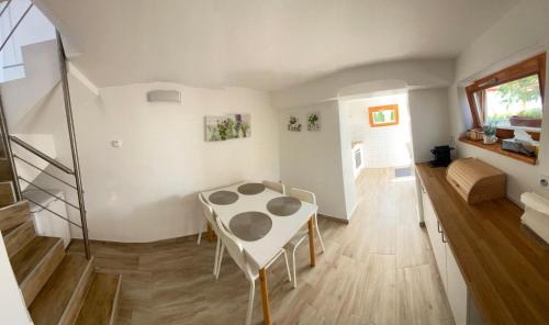 บริการและสิ่งอำนวยความสะดวก, Paloznak Panoráma (Paloznak Panorama) in ปาลอซนัก