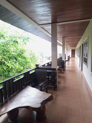 Phamarn Guesthouse in Na Hin