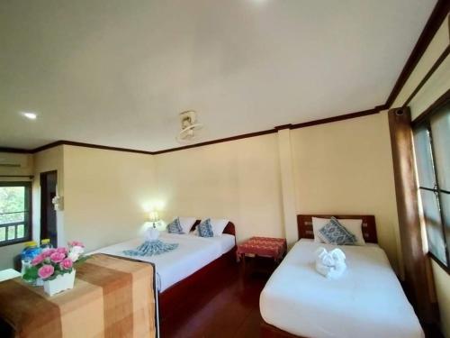 Phamarn Guesthouse in Na Hin