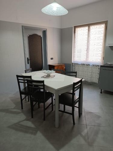 A CASA MIA Room Type - Three-Bedroom Apartment