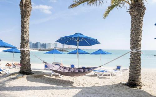 Ocean Whisper Ultra Luxe 1 bedroom Apartment with a private beach - Al Marjan Island, Ras Al Khaimah