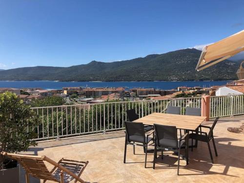 Rez-de-villa avec vue panoramique - Location saisonnière - Propriano