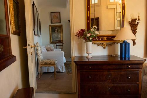 Ai Leoni Ruggenti - Suite dei Tesori Antichi in Monferrato