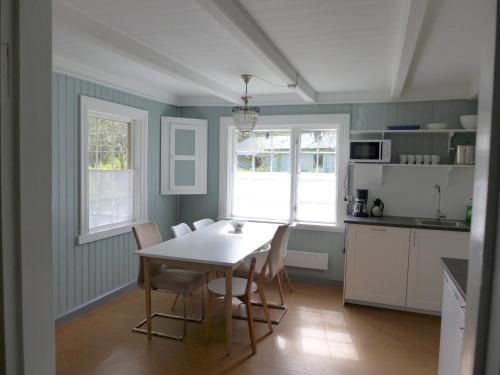 ห้องครัว, Velfjord Camping & Hytter near สนามบินเบรินเนยซุนด์