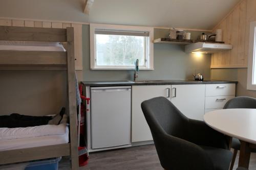 ห้องครัว, Velfjord Camping & Hytter near สนามบินเบรินเนยซุนด์