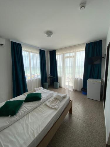 Deluxe Double Room with Sea View