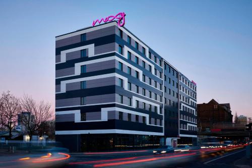Moxy Berlin Ostbahnhof in Berlin, Deutschland