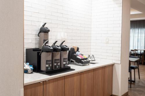 Fairfield by Marriott Inn & Suites Denton - 식음료(F&B)